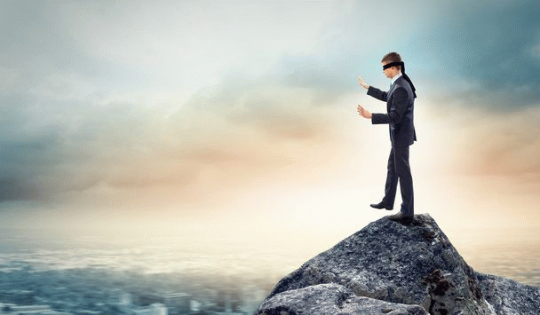 عاشق شدن و 21 نشانه که باید بدانید